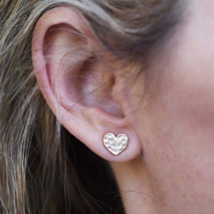 Hartoorbellen voor wholesale door Erin McDermott Jewelry