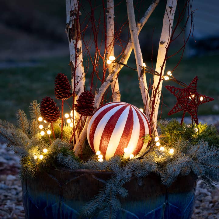 Sullivans Home Decor - Wholesale Bunting/Garland - 6' Cluster Lighted Garland