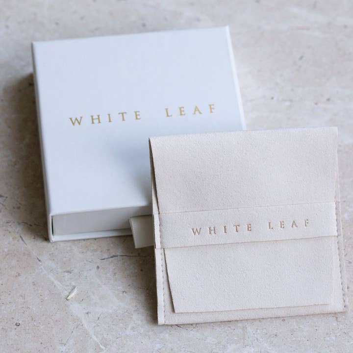 White Leaf – wholesale Gift bag – Microfiber White Leaf Branded Pouch1