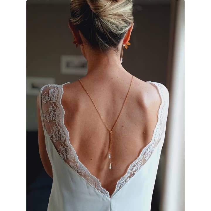 L'atelier du 6 - Wholesale Y-Neck/Lariat Necklace - Back jewelry for the bride with 3 pearls on the back.2