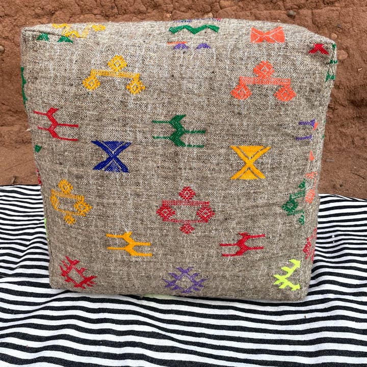Terracotta Design LTD - Wholesale Pouf - Tribal Berber Wool Ottoman Ottoman Pouf Colorful Moroccan Floor Seat0