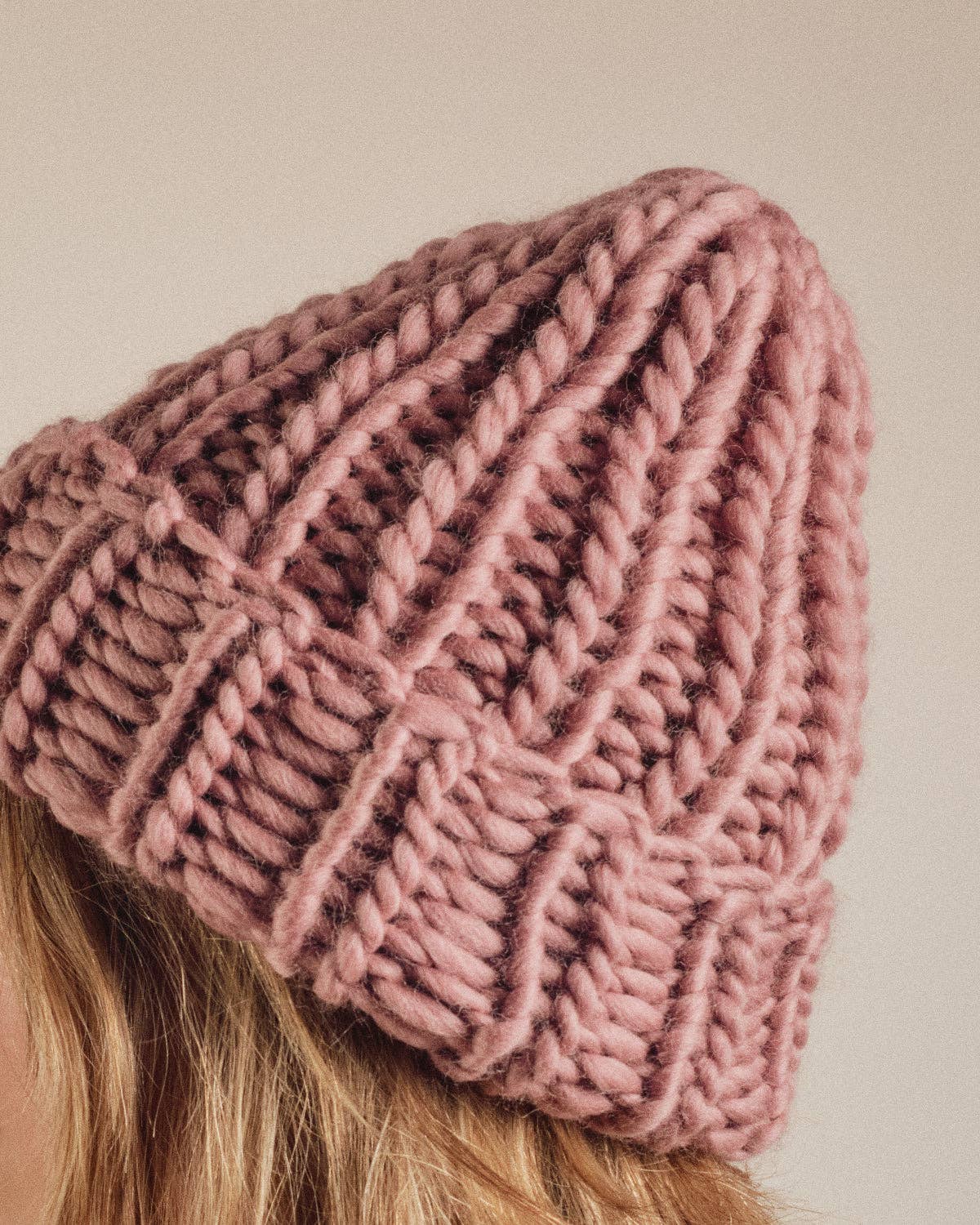 Lenereidi - Wholesale Beanie - Women's - Sea Wolf48