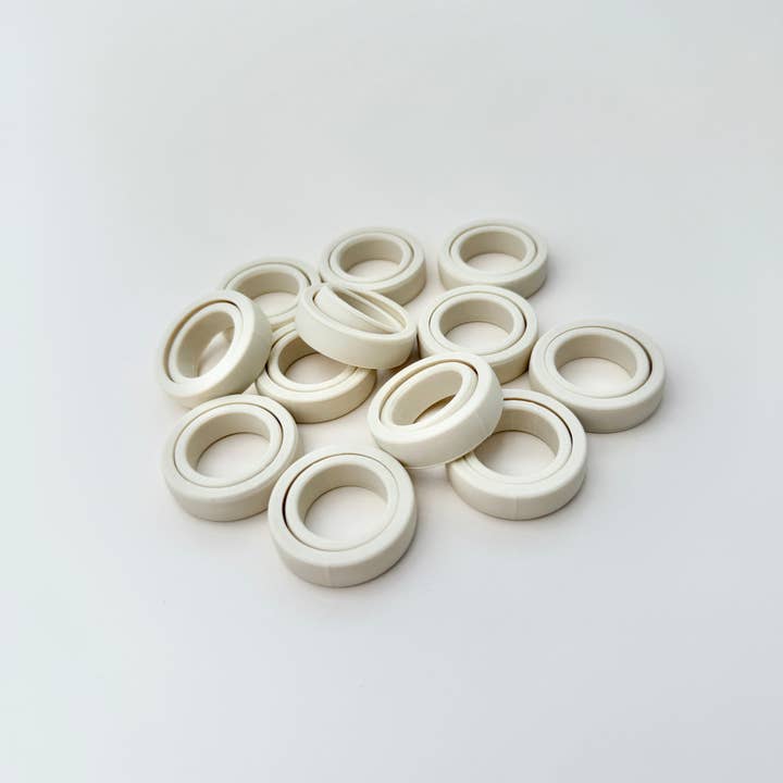 Flexi Fidgets Co. Ltd - Wholesale Band/Stacked Ring - FidgiRing1