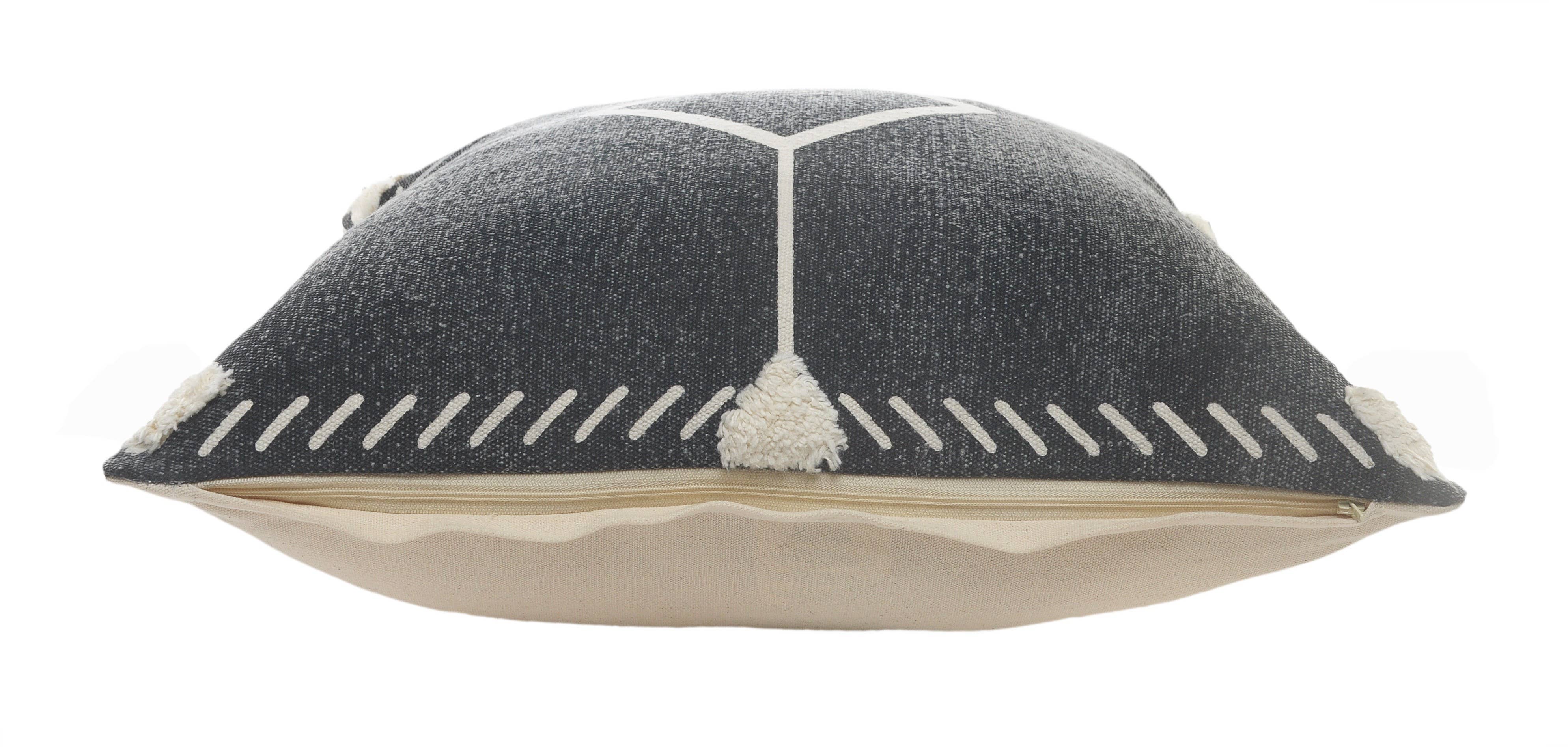 LR Home - Wholesale Throw/Decorative Pillow - Flat-Woven Black & White Decorative Throw Pillow4