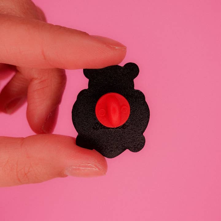 Sheselle - Wholesale Lapel Pin/Button - Christmas Bear Enamel Pin1