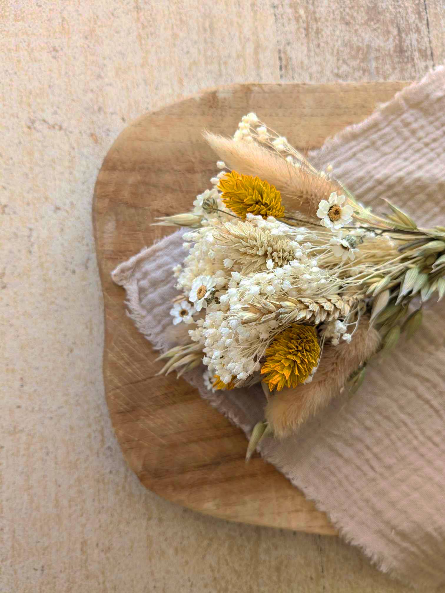 Maison Oline - Wholesale Dried/Pressed Flowers - Sunny - Small bouquet of natural dried flowers for dec2