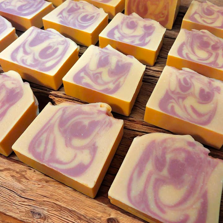 Amber Bath Co - Wholesale Bar Soap - Grapefruit Mist Essential Oil Soap6