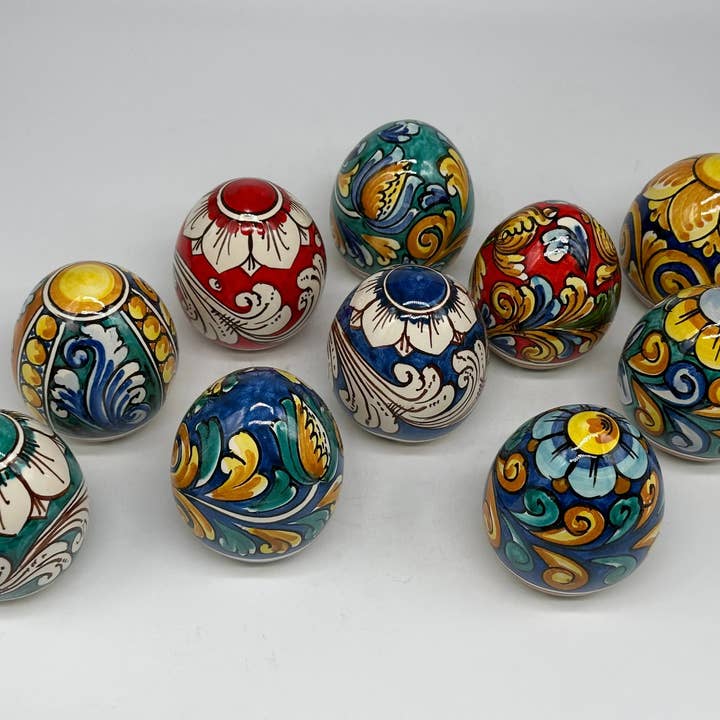 DD Ceramiche Siciliane - Wholesale Decorative Tabletop Object - Hand-painted Ceramica Caltagirone Easter eggs (various sizes and decorations)8