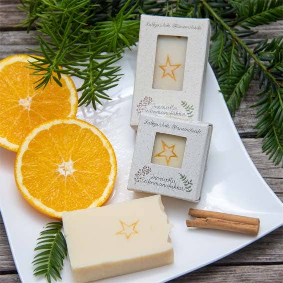 Cold-stirred vegetable oil soap “orange & cinnamon” for wholesale by Innviertler Seifenmanufaktur