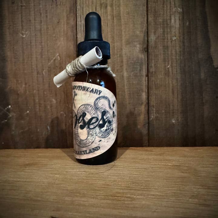 Blackwater Apothecary - Wholesale Meditation Supplies - Curses Ritual Oil for Baneful Magic & Hexes – 1oz2