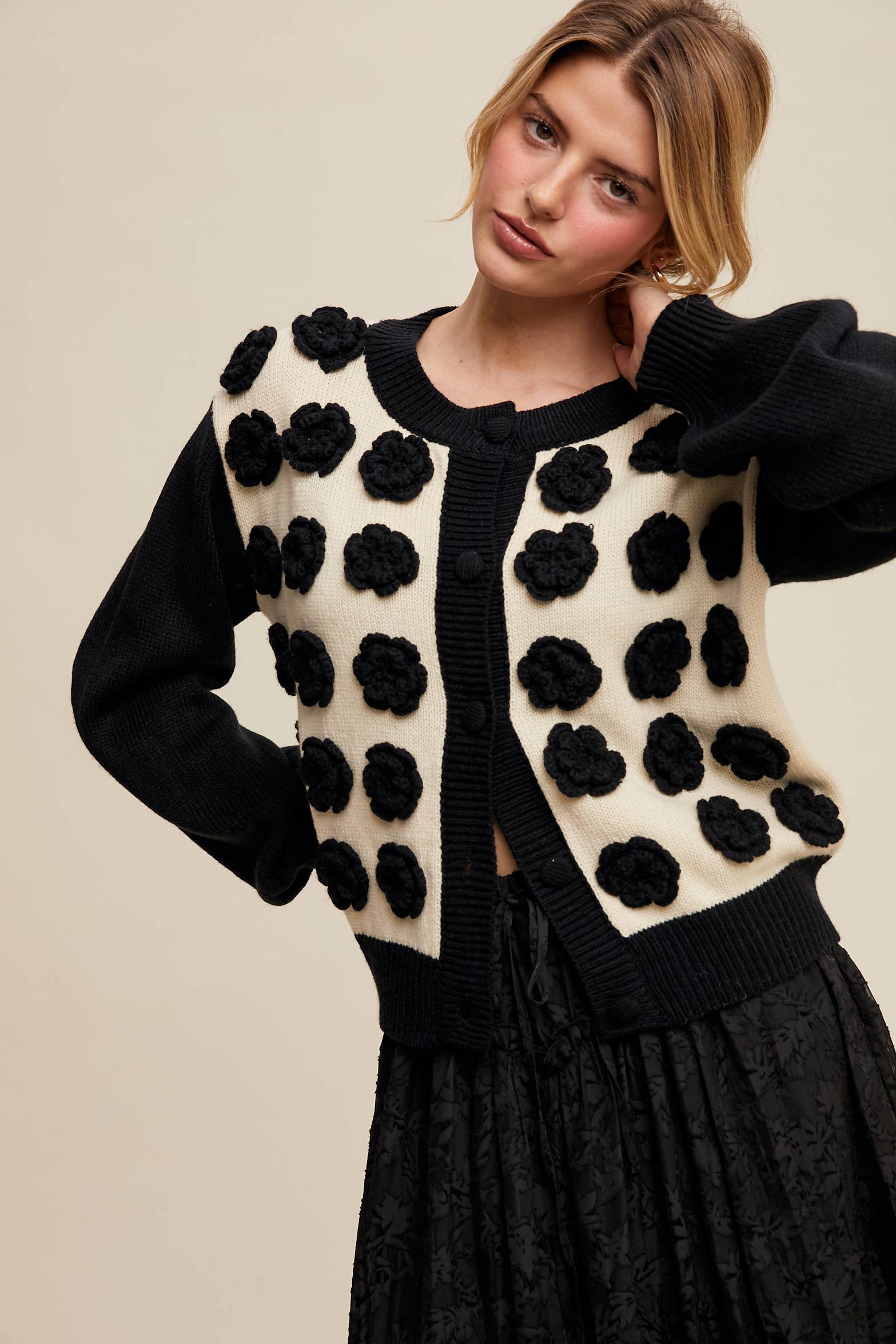 Listicle - Wholesale Cardigan - Women's - Handmade Rose Applique Knit Cardigan20