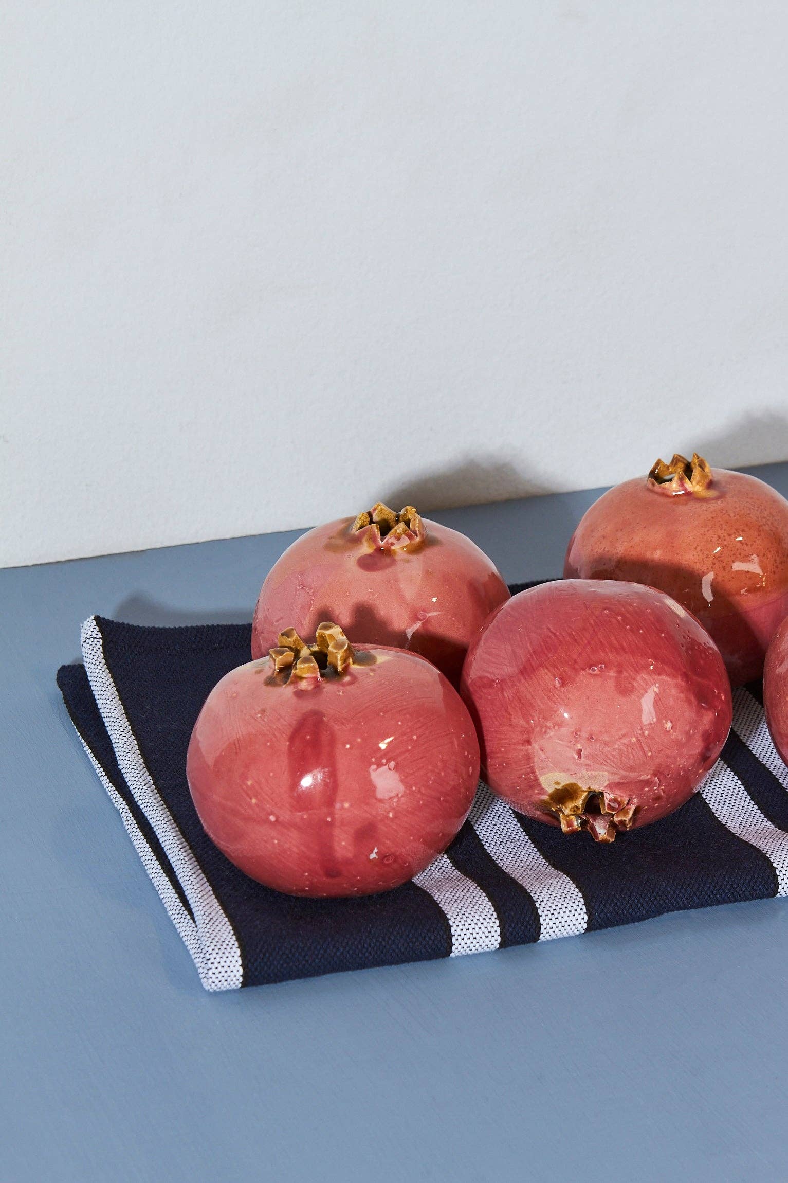 Eturel Madrid - Wholesale Decorative Tabletop Object - Granada glazed ceramic replica