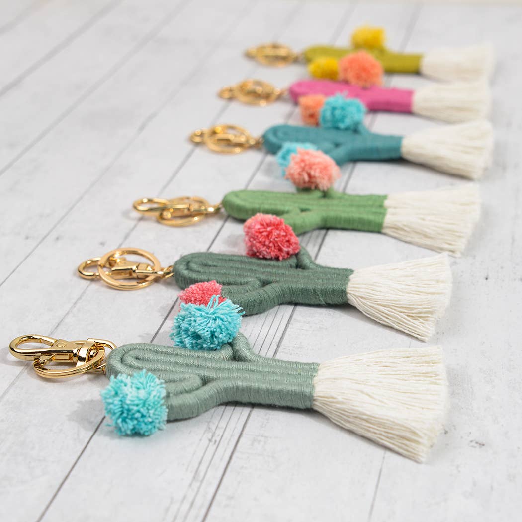 SoapElenGlen – wholesale Nyckelringar - Dam – Boho vävd fransad kaktus väska hänge, mors dag gåva3
