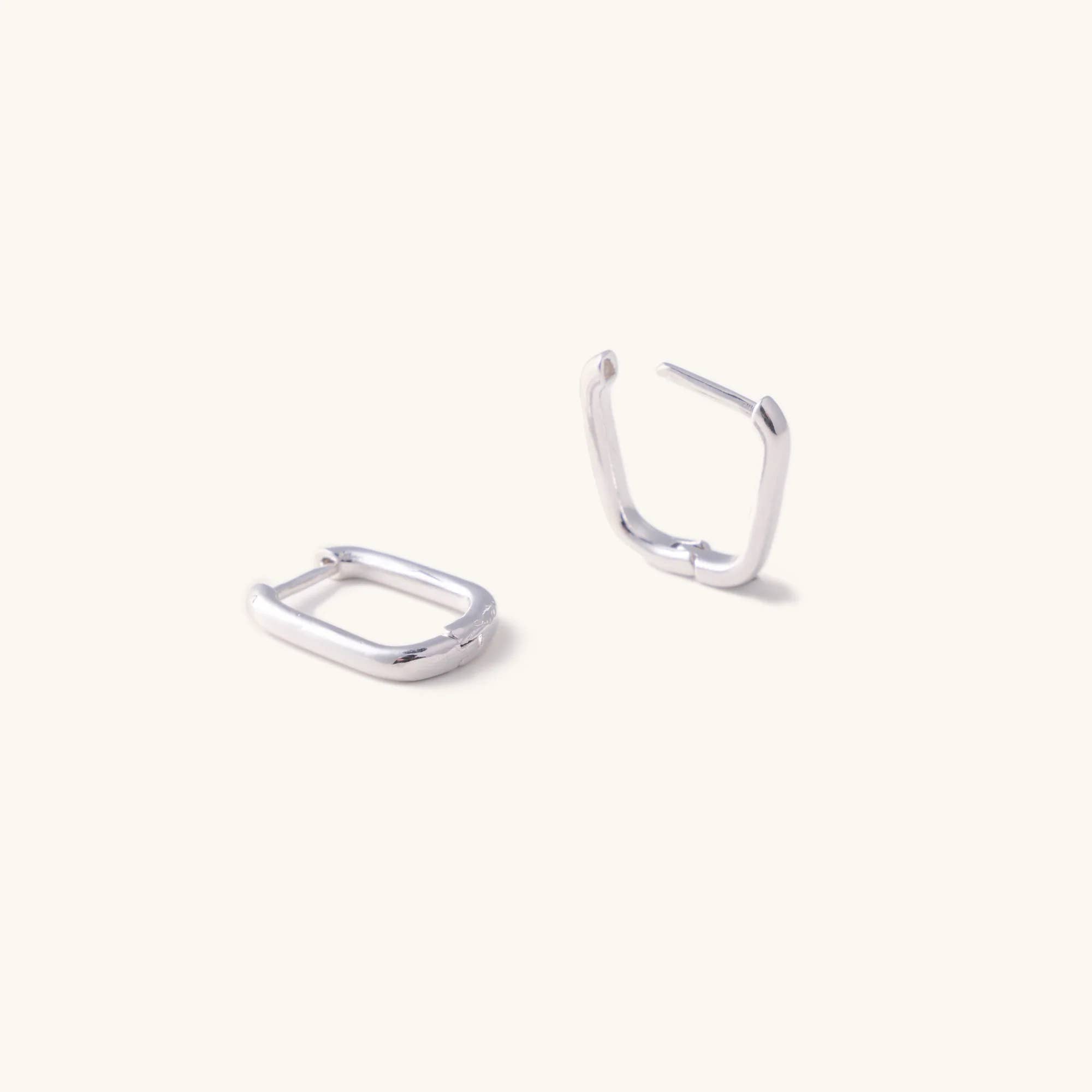 Nikki Smith Designs - Wholesale Hoop Earrings - Cara Hoop Earrings- Silver