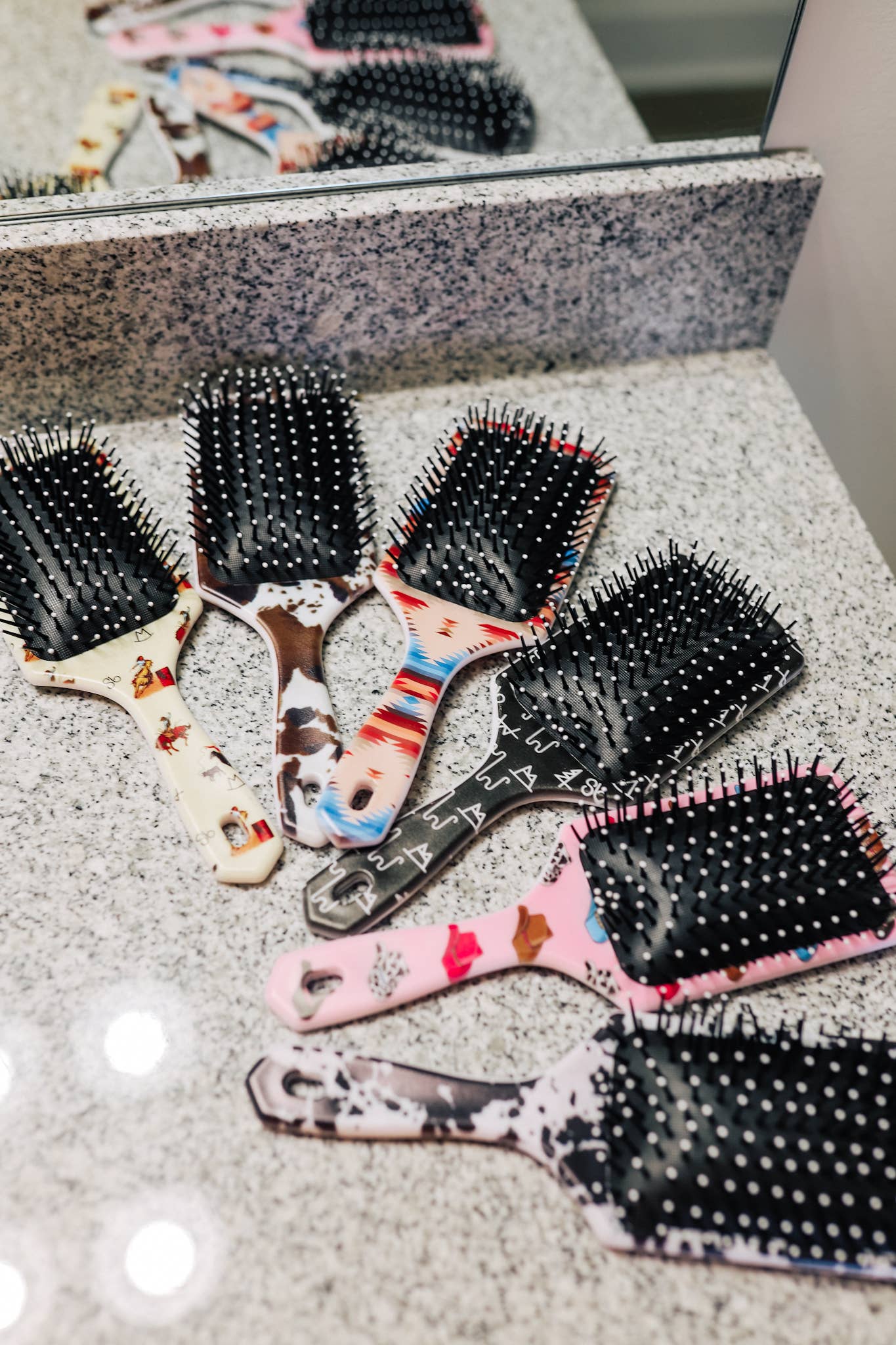 The Front Porch Label – Großhandel Haarbürste/Kamm – Vintage Cowboy Haarbürste2