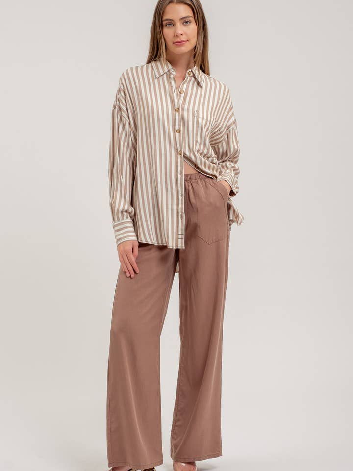 Blu Pepper – Engroshandel Bluse - Dame – LANGÆRMET SKJORTE MED STRIBE OG KNAPPER28