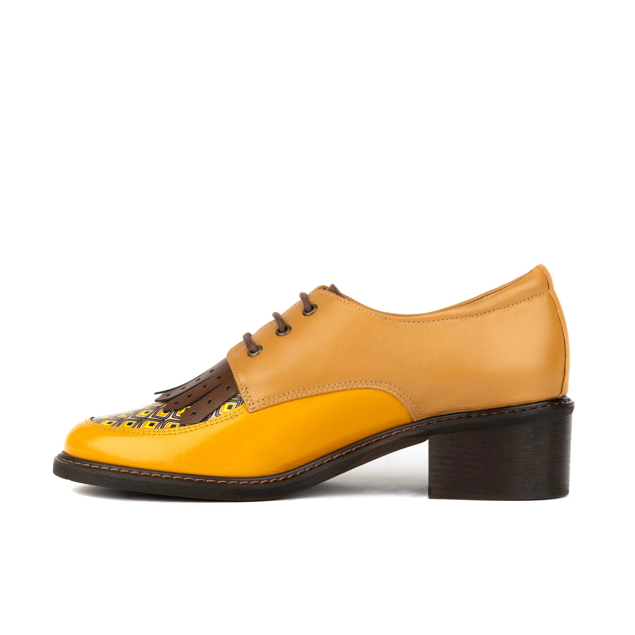 Embassy London – wholesale Brogue shoes – Women's – Retro Tone - Yellow & Brown - Women's leather lace-up with signature kiltie detail2