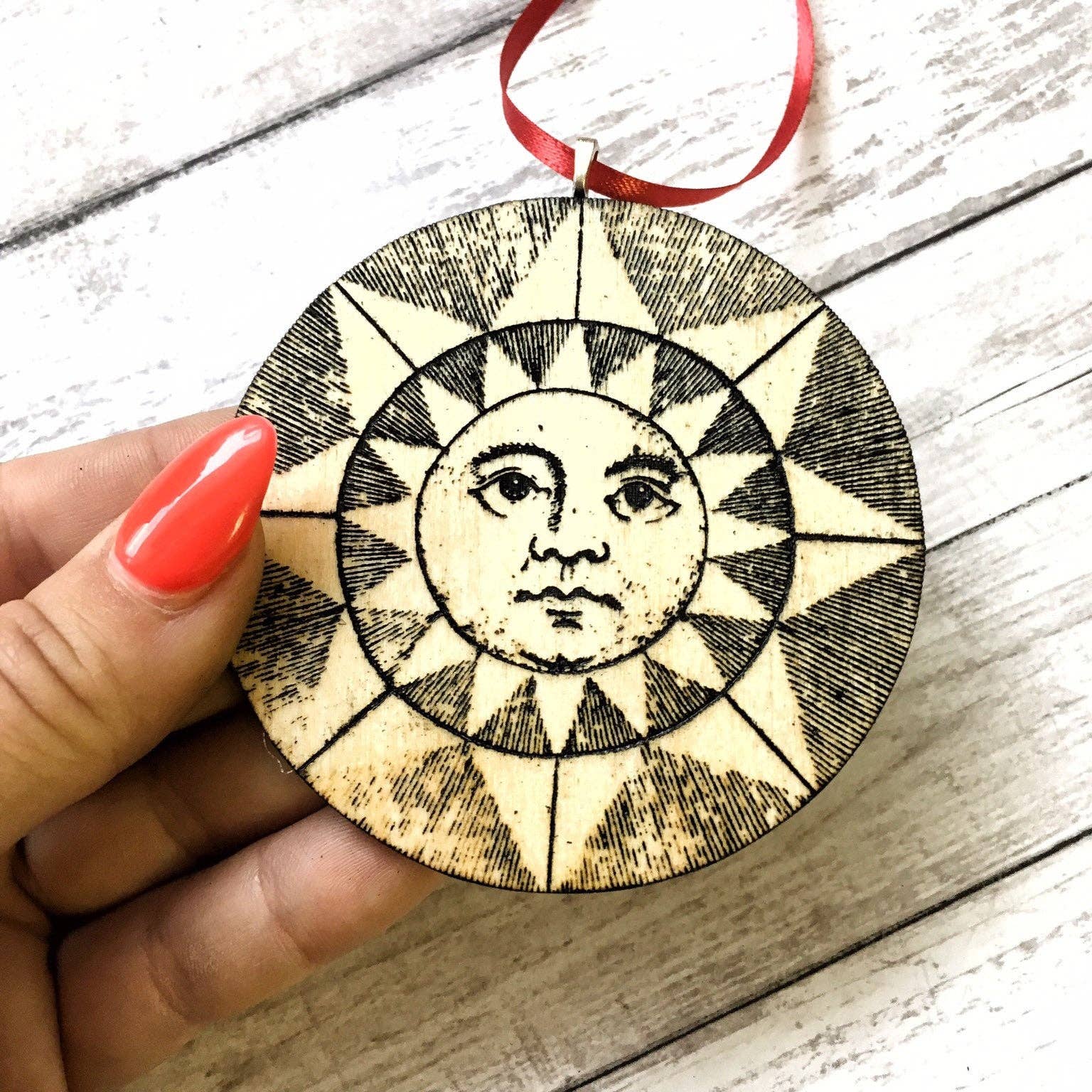 Toad Hill Farm – Ornamento por atacado – Enfeite de Sol - Corte a Laser+Madeira Gravada - New Age Solstice2