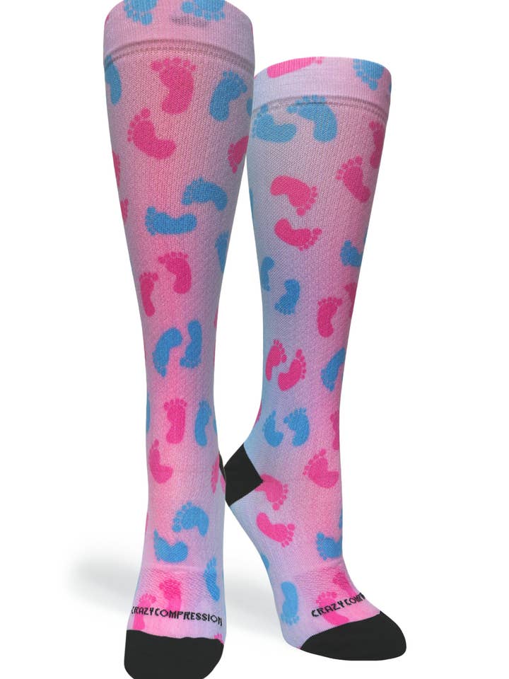 360 Footprints Oavslöjade OTC-kompressionsstrumpor (standard och extra breda) för wholesale av Crazy Compression