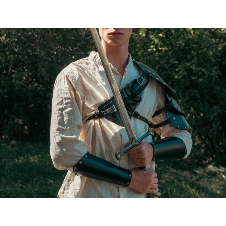 We Geek Together - Wholesale Costume - Men's - Blackthorn Pauldron4