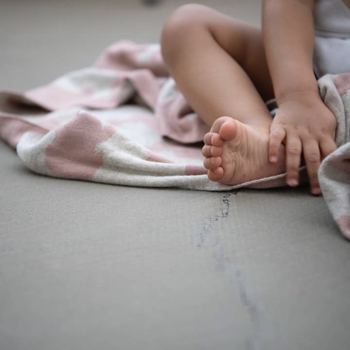 Pink Lemonade - Wholesale Bedding blanket – Kids & Baby - Bunny - Pink/Beige5