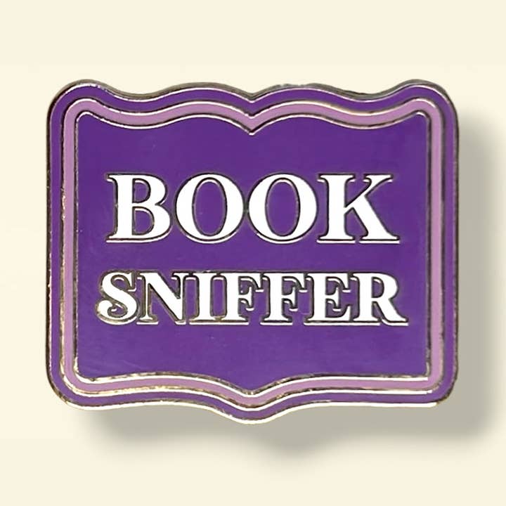Bogsniffer Bogformet Emaljepin for engroshandel hos Library Cat Designs