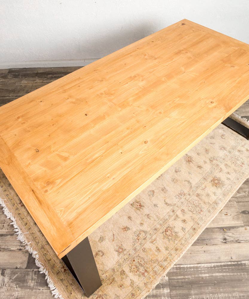 Antique Arte y Decoración – Engroshandel Tebord – Industrielt bord Artens2