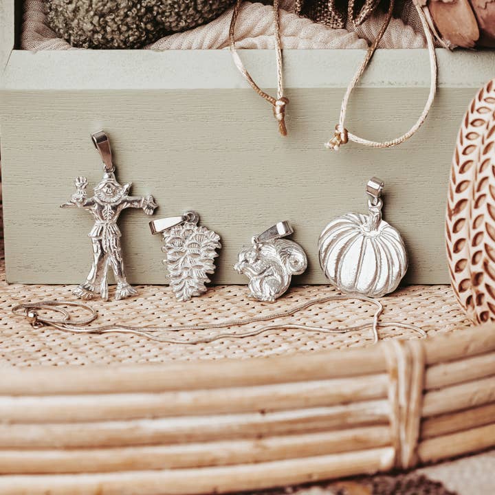 Handmade Fall Pendant Necklaces - Autumn Jewelry for wholesale by House of Morgan Pewter