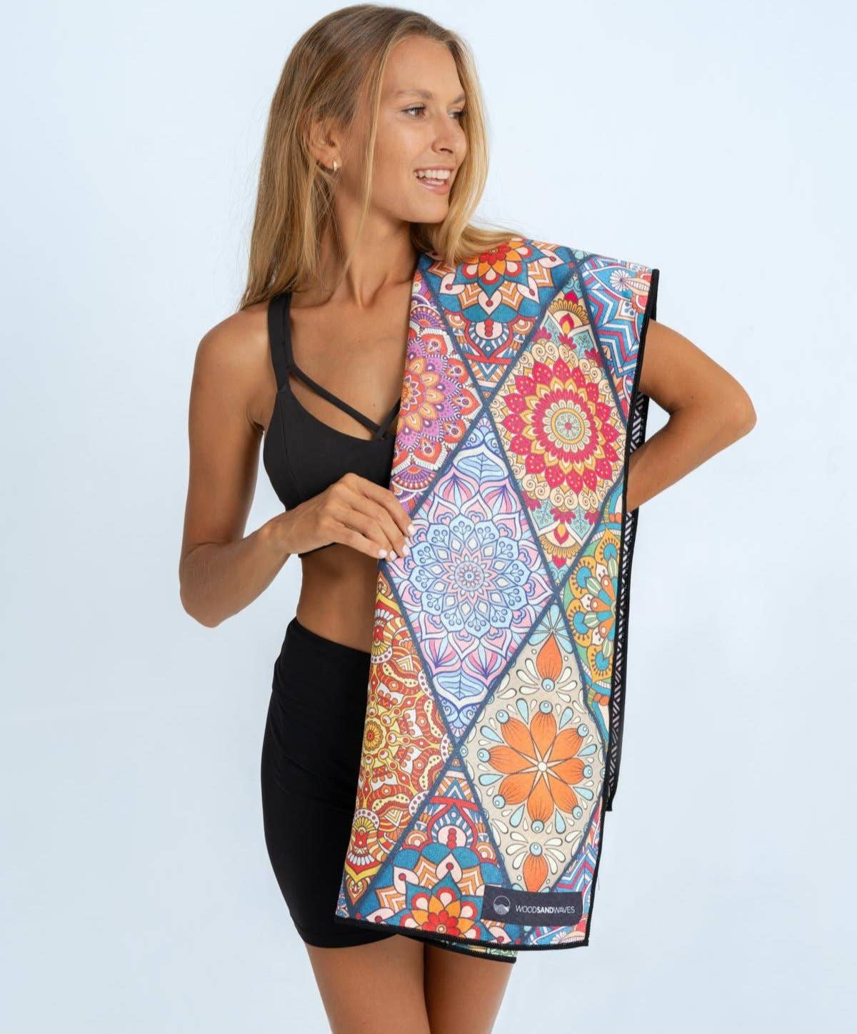 WOODSANDWAVES - Wholesale Hand Towel - Mosaics - quick-drying shower towel made of premium microfiber - gentle on the skin - 140 x 70cm2