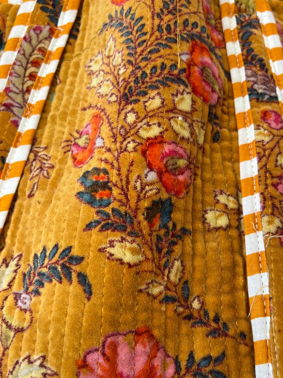 Bhawana Handicrafts - Wholesale Tote Bag - Women's - Large Tote Bag Floral Printed Quilted Velvet Cotton Bag Boho2