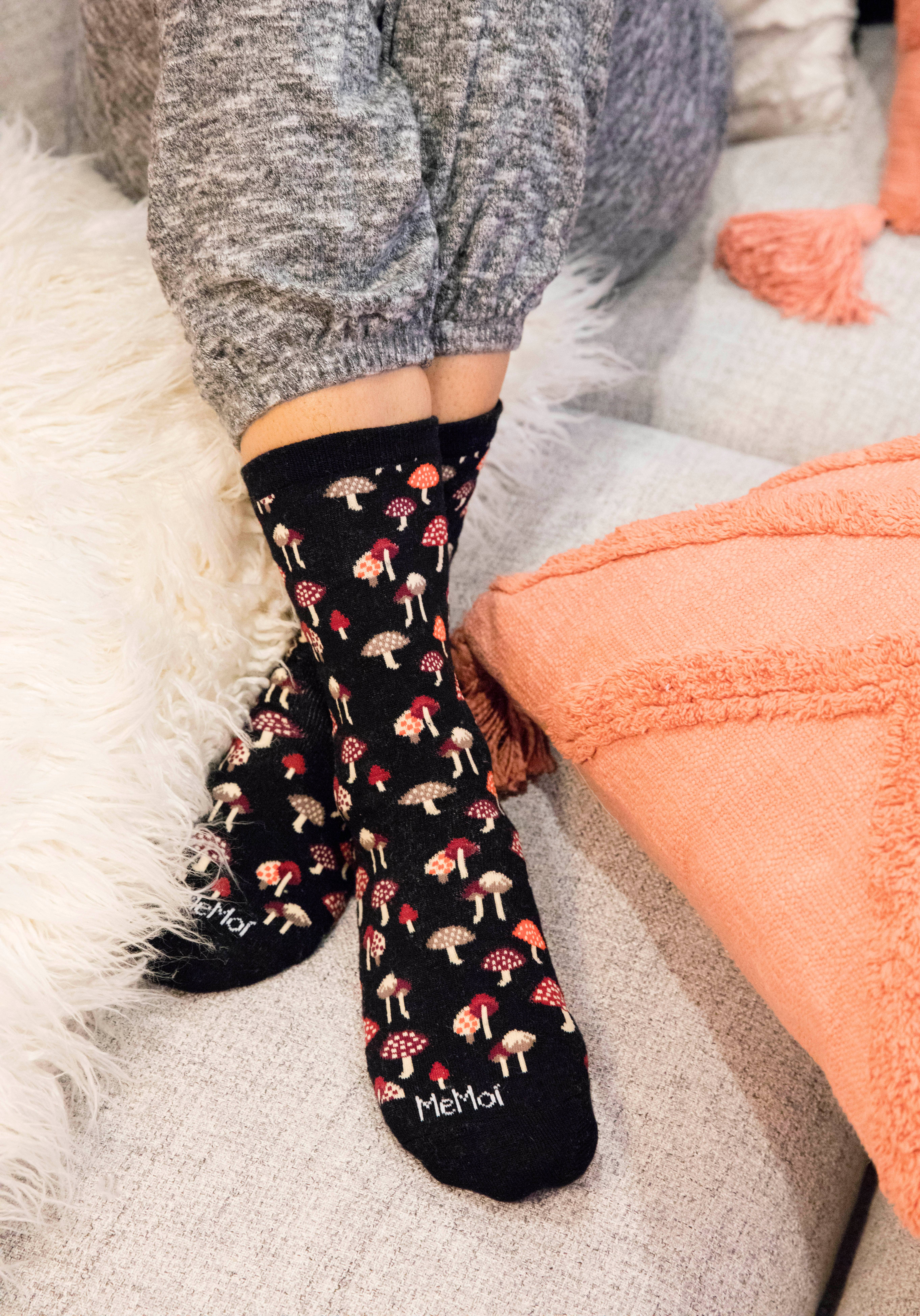 Infinity Classics International Inc. - Wholesale Socks - Women's - Mushroom Field Bamboo Blend Crew Sock1