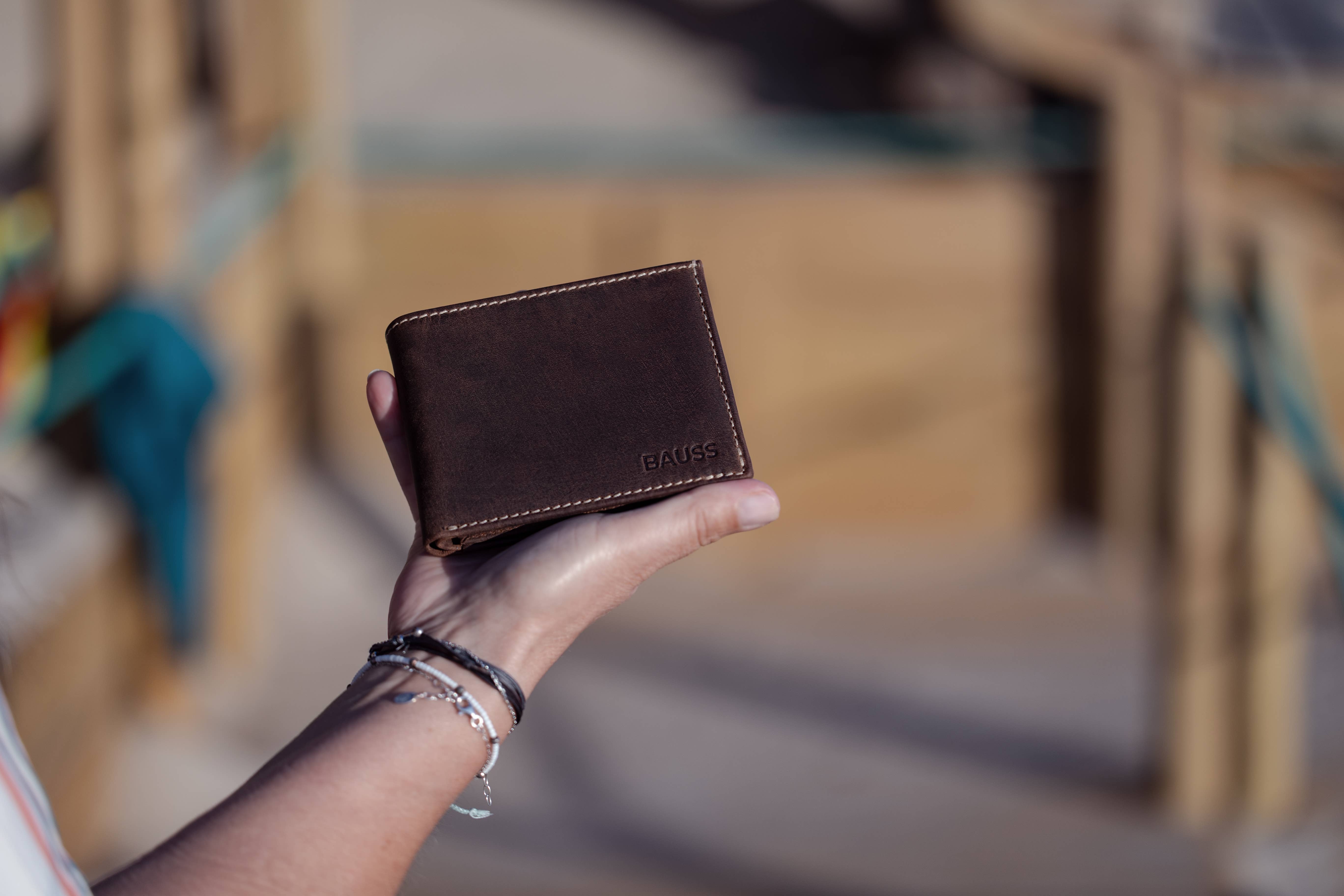 Lupel & Rubre - Wholesale Wallet - Men's - Leather and Aluminum Wallet Anti-RFID3