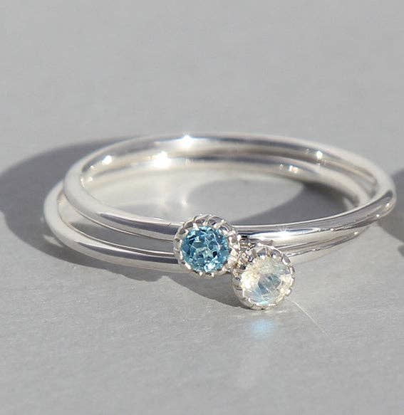 Campur GmbH - Wholesale Single Stone/Solitaire Ring - silver ring topaz | crown small1