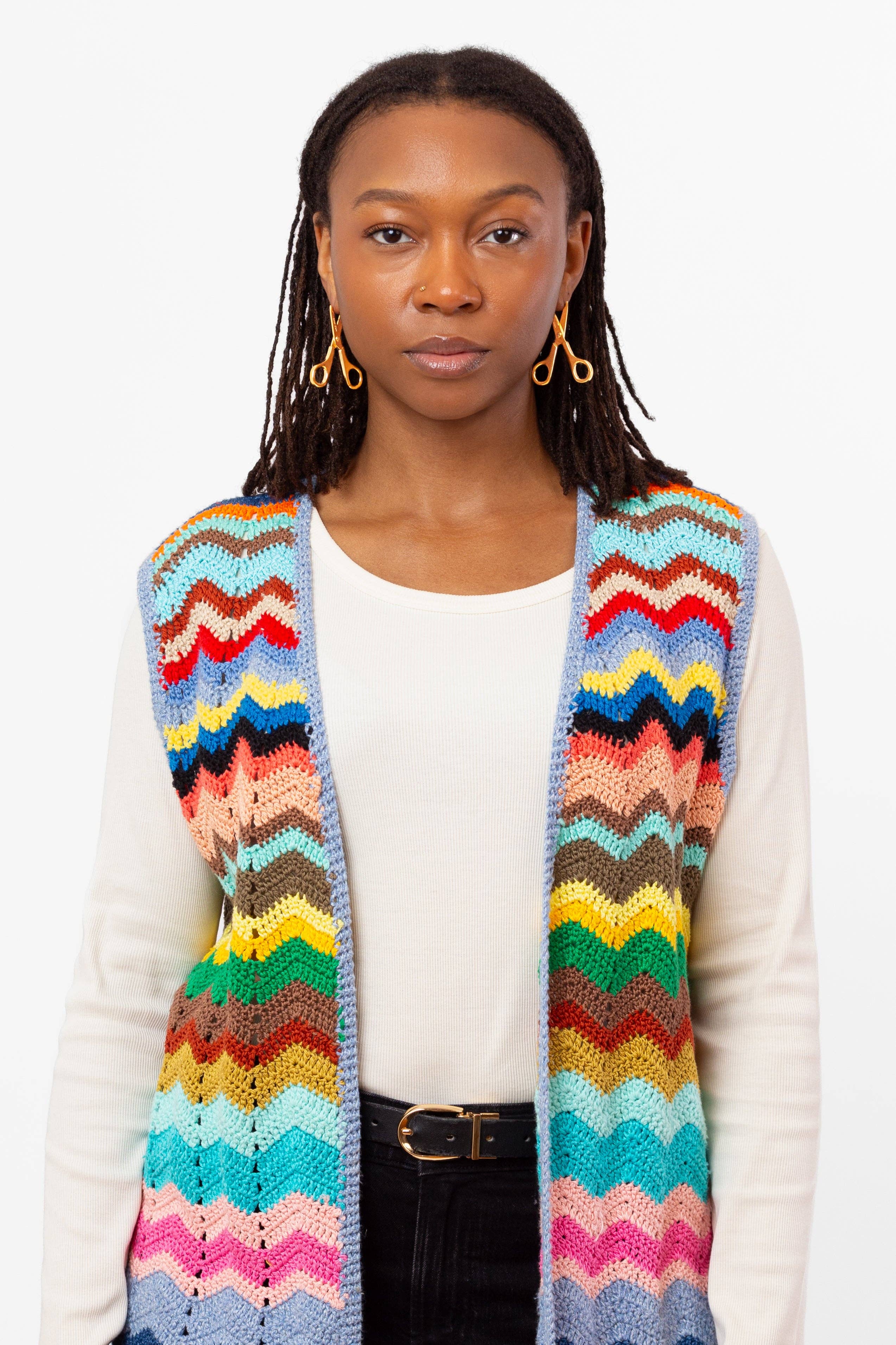 Coco Clem - Wholesale Hoop Earrings - Scissor Earrings in Gold2