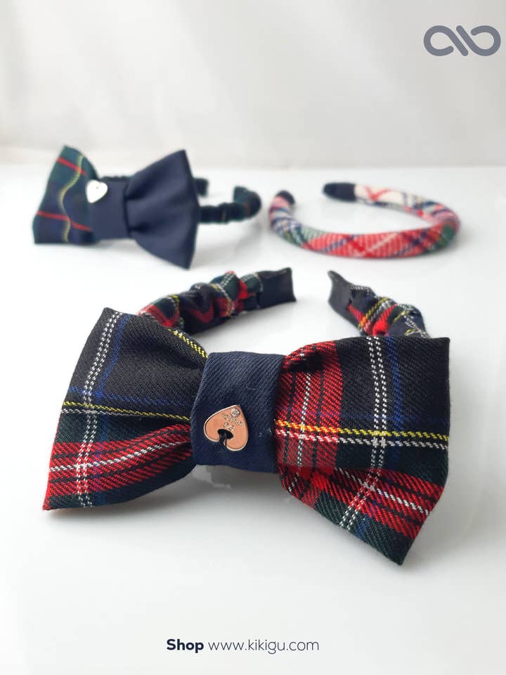 Rødt Hårbånd med Skotskternet Sløjfe for engroshandel hos KIKI & GU