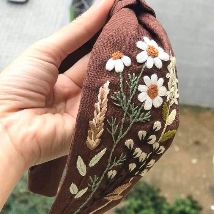 Quince Fables - Wholesale Fashion Headband - Women's - Floral Embroidered Linen Knot Turban, Collection Olivia ✅2