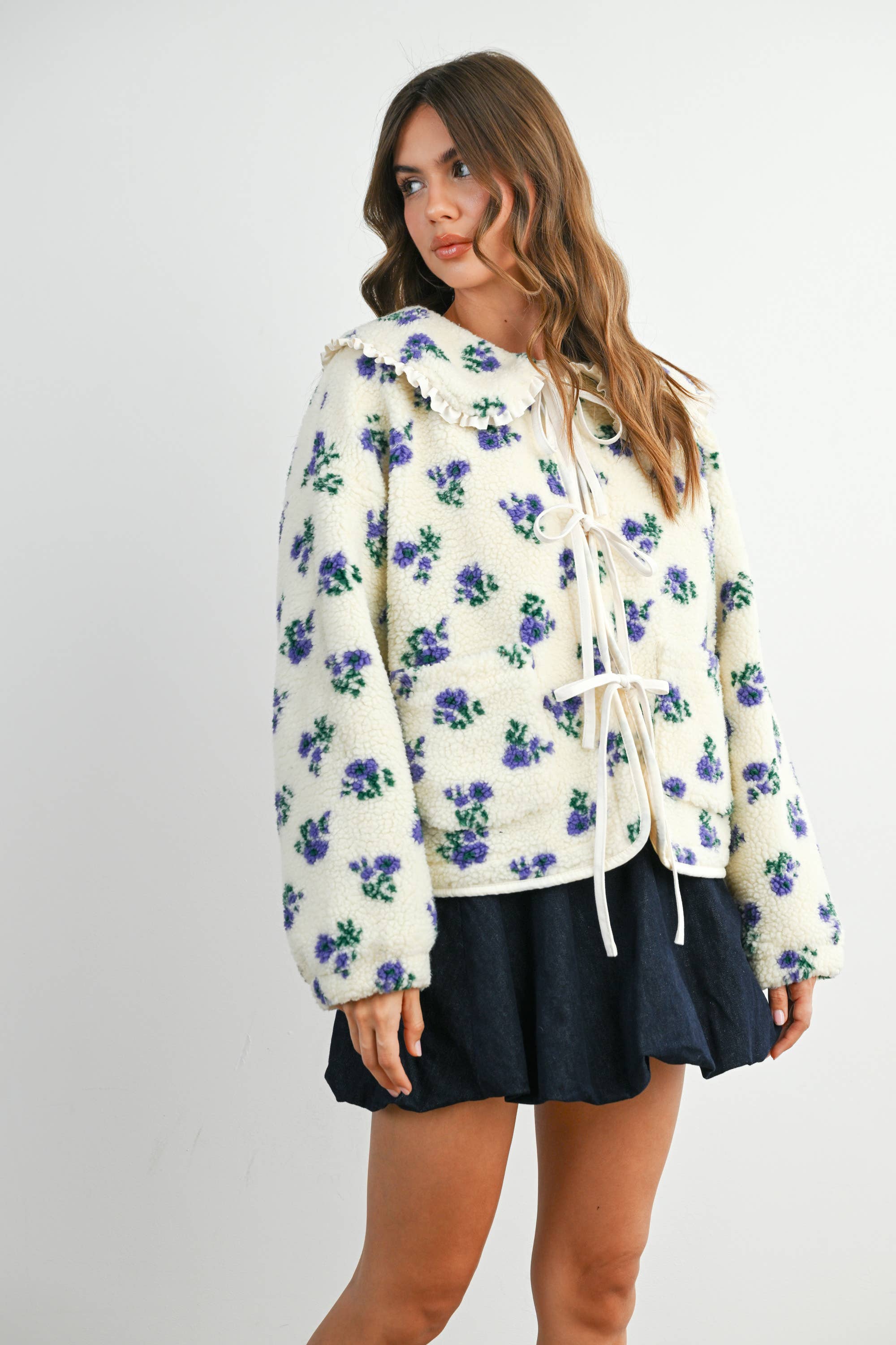 BUTTERMELON - Wholesale Jacket - Women's - Floral Puffy Tie-Front Long Sleeve Jacket - BMJ784121