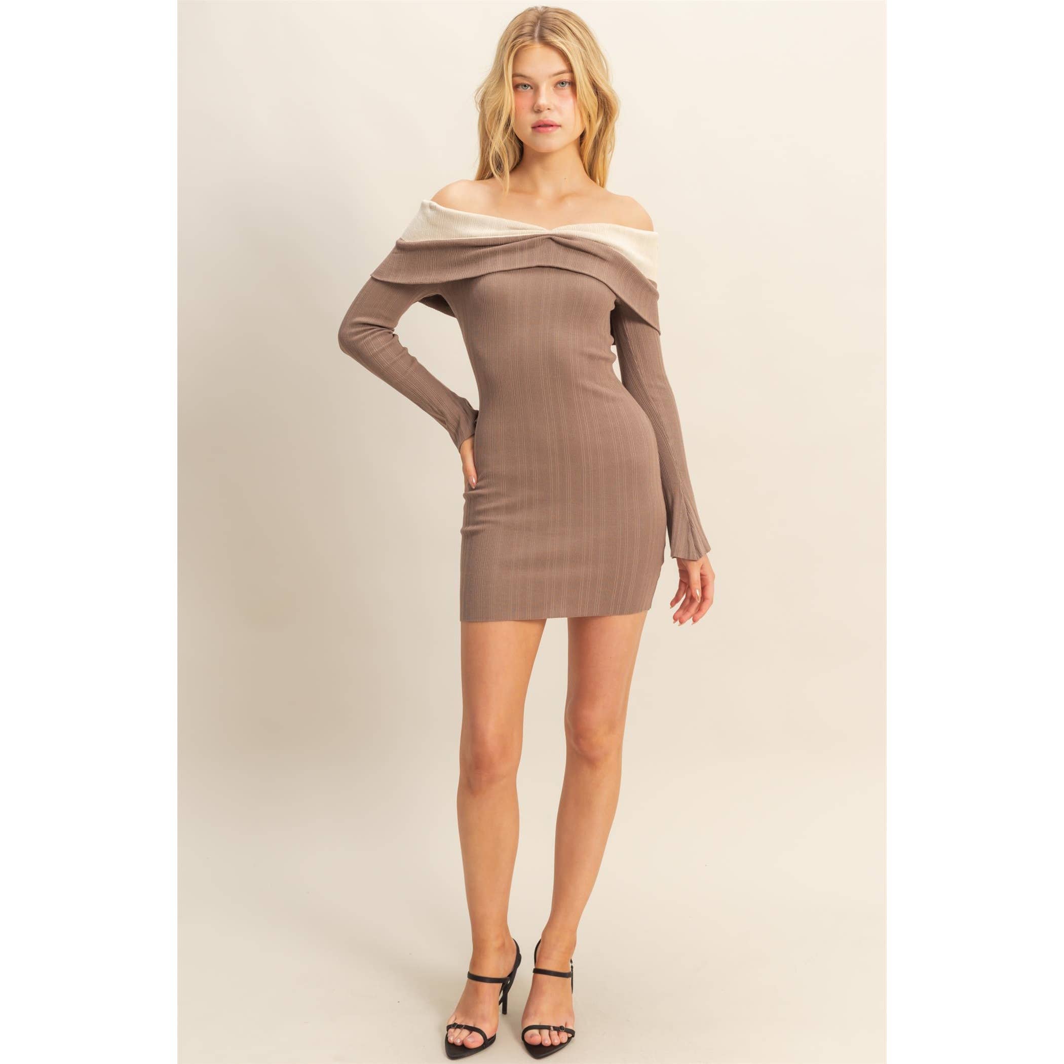 HYFVE - Vente Robe – femme - Robe de soirée plissée bicolore à épaules dénudées9