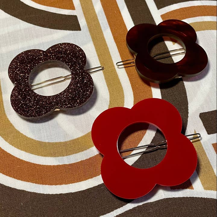 Dottie Haarspange für den Großhandel von Hung On You Boutique