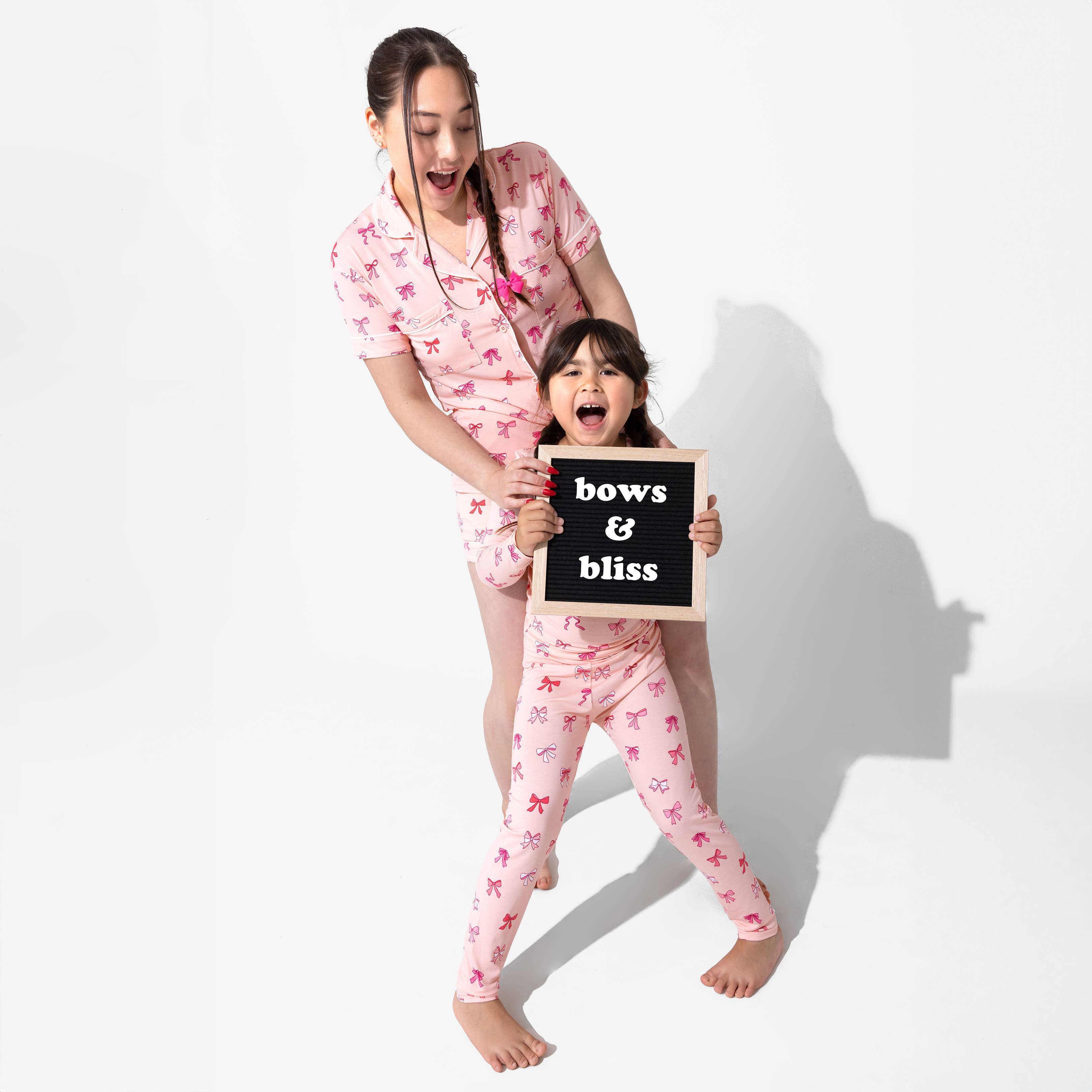 Bellabu Bear - Vente Haut et bas de pyjama – enfant - Pyjama Enfant en Bambou Take A Bow2