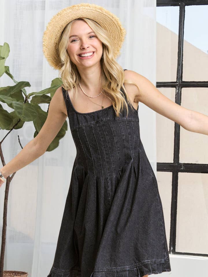 Abito in denim con dettaglio a pieghe frontali LED3570WN. per la vendita all'ingrosso da parte di Madelyn