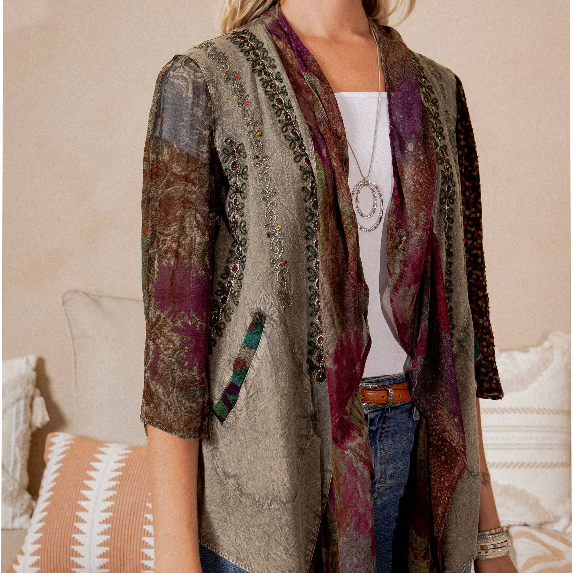 Young Threads - Wholesale Kimono - Women's - Bohemian Elegance: Stonewashed Rayon Kimono12