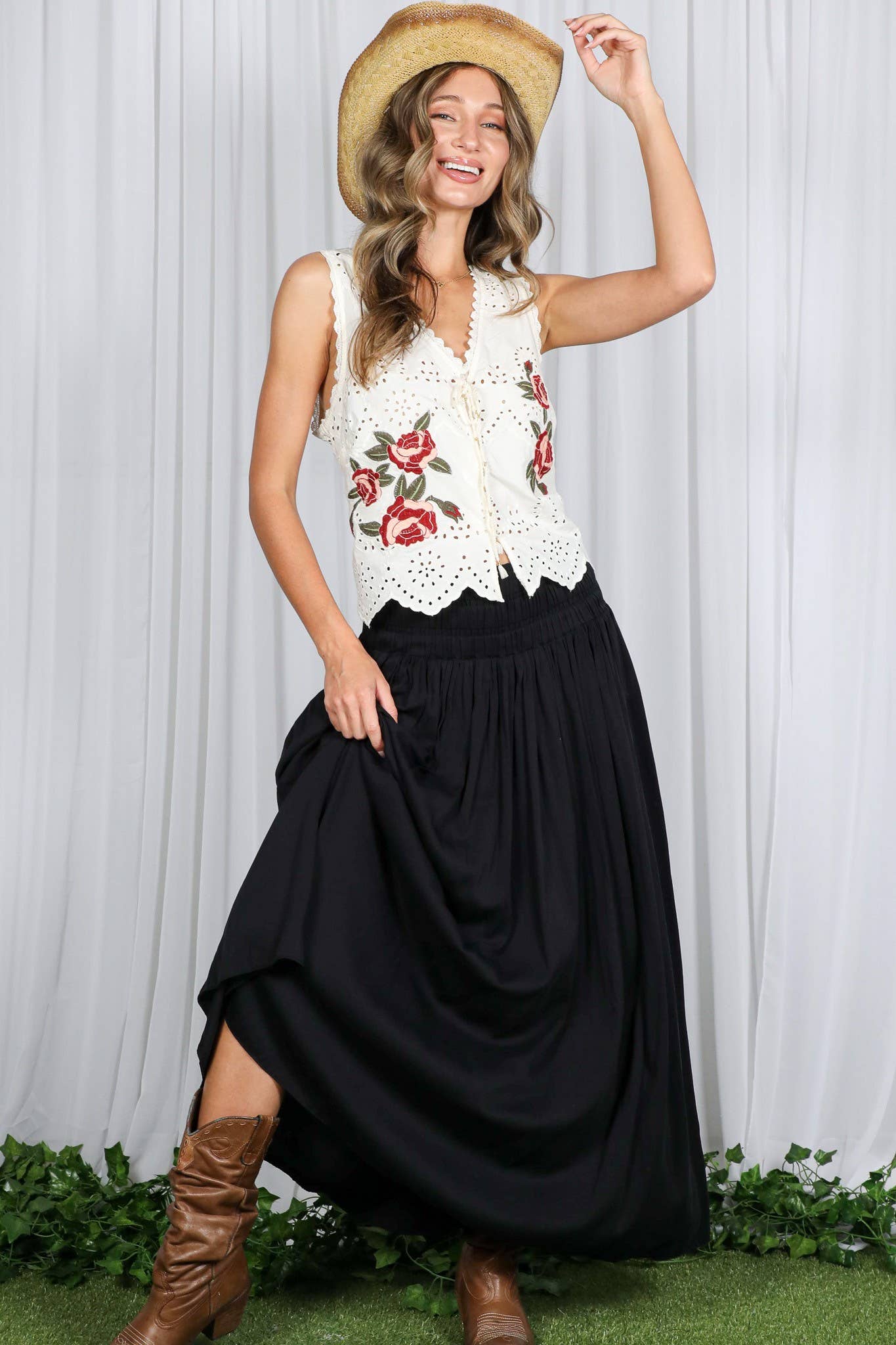 Vine & Love - Wholesale Skirt - Women's - Casual Maxi Flowy Bohemian Renaissance Long Skirt VS829403
