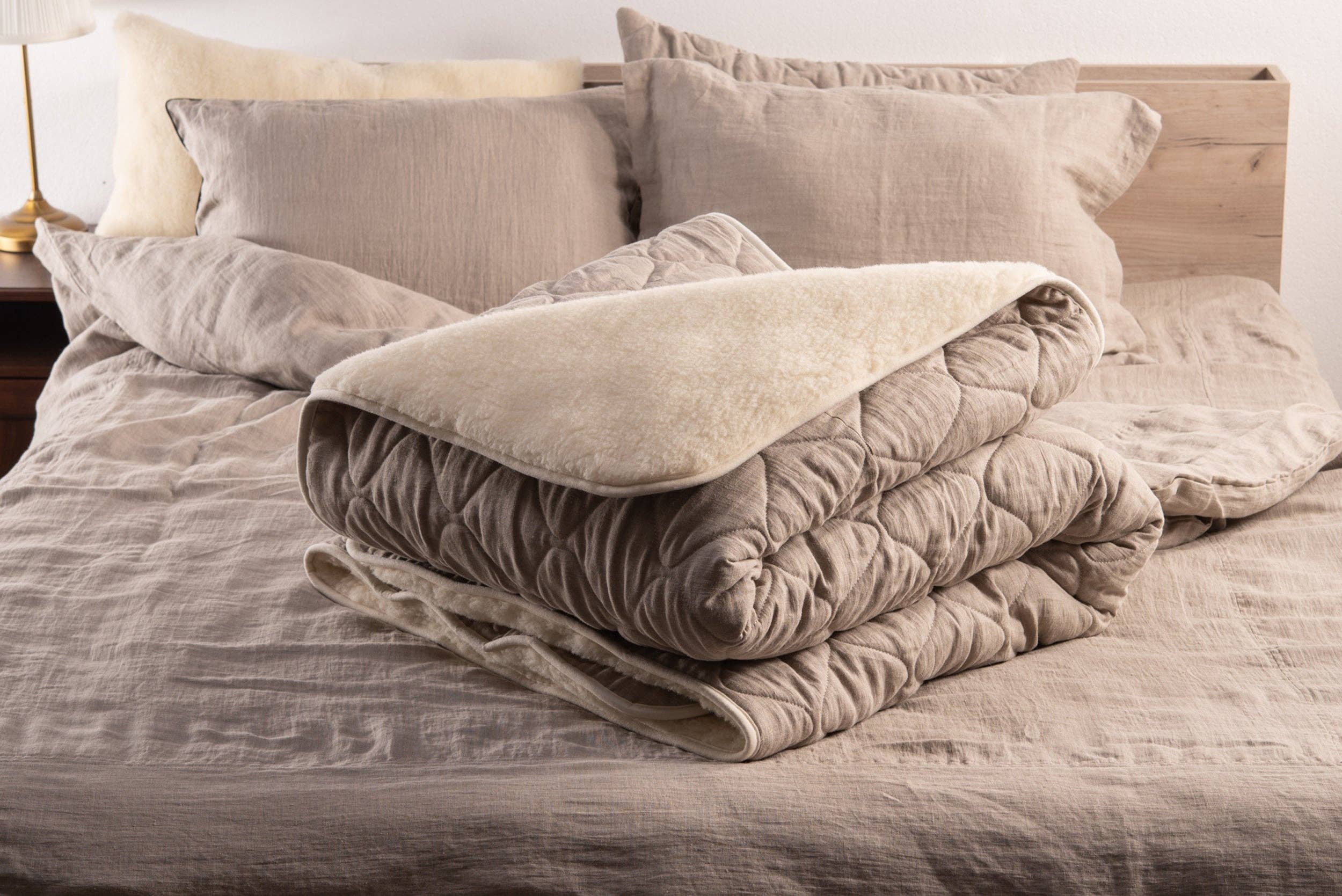 Wool Decorative Pillow Inserts - EntirelyEco  Organic Pillows, Organic  Bedding, Organic Towels