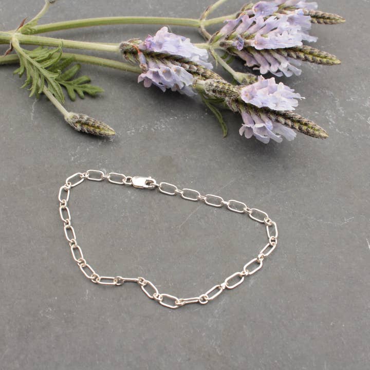 Mittelgroßes Flachkabel-Armband für den Großhandel von Plumage Jewelry