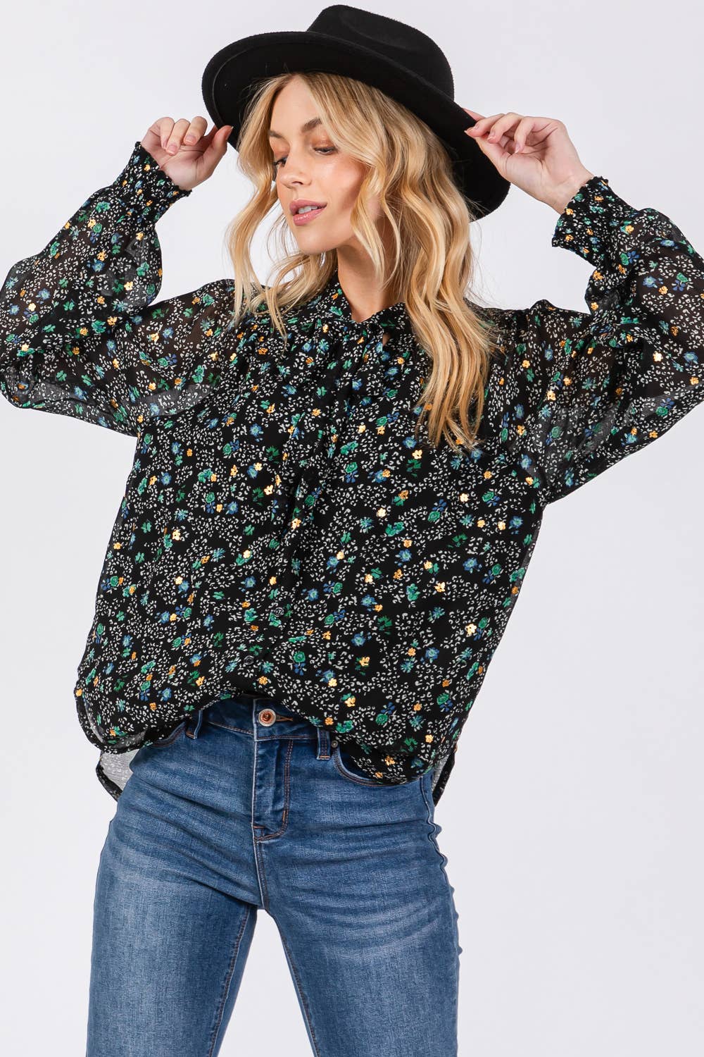 Sage + Fig - Wholesale Blouse - Women's - TIE NECK LONG SLEEVES FLORAL PRINT BLOUSE (ST71038)11