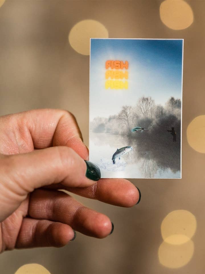 Autocollant poisson pour la vente par Rooted Apothecary