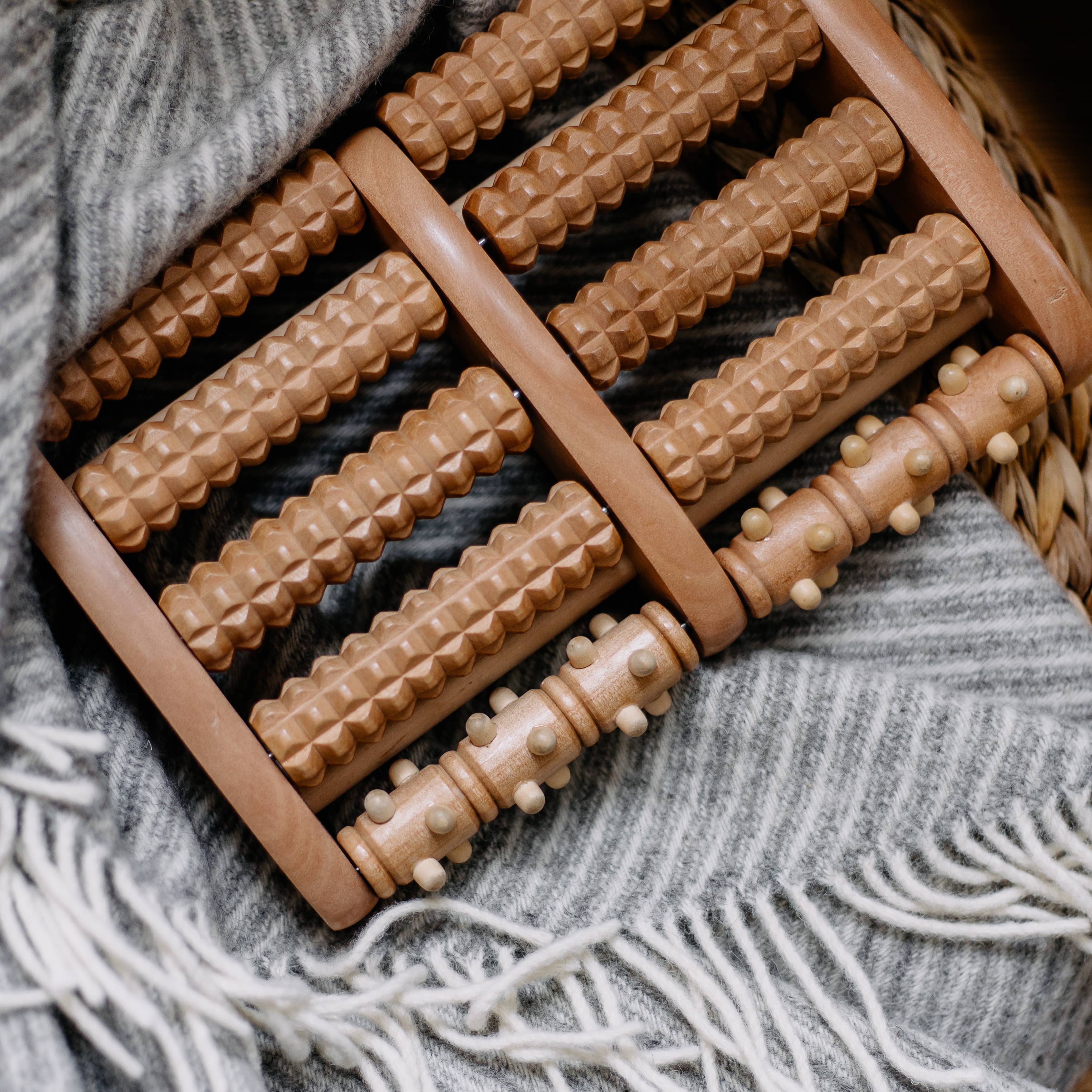 Croll & Denecke - Wholesale Body Massager - Foot massage from natural lotus wood, gift spa Christmas2