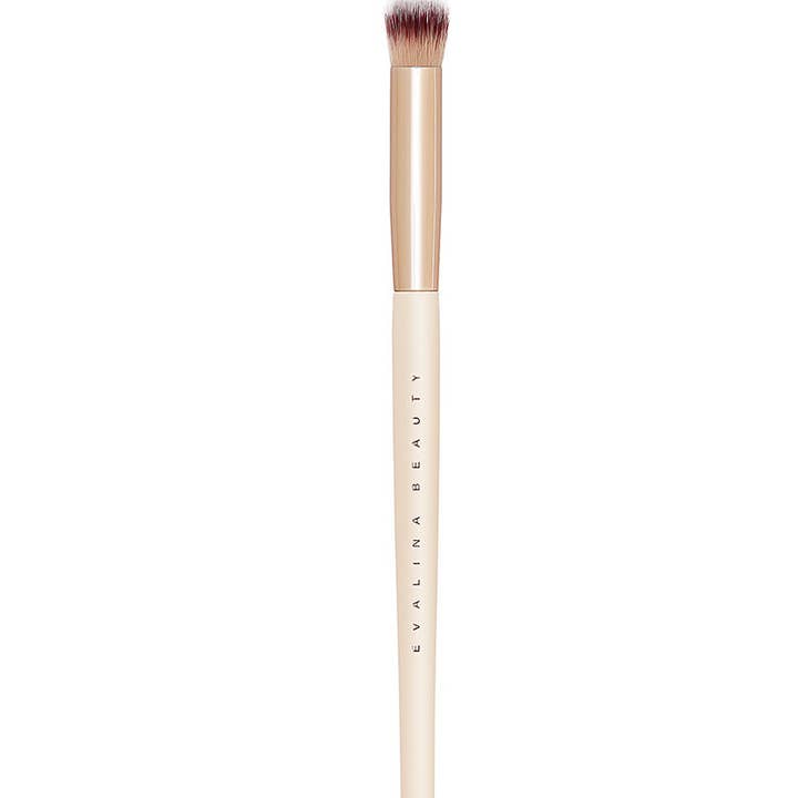 Targeted Concealer Brush for wholesale by Evalina Beauty