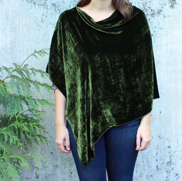Dana Herbert - Vente Poncho – femme - Poncho en velours de soie fait main à Portland3